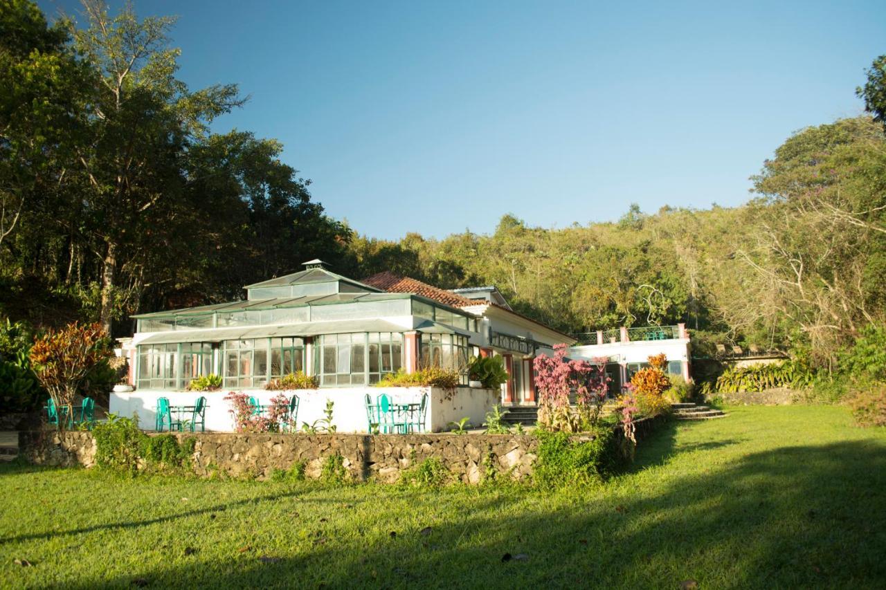 Pousada Candonga Da Serra Tiradentes Exterior foto