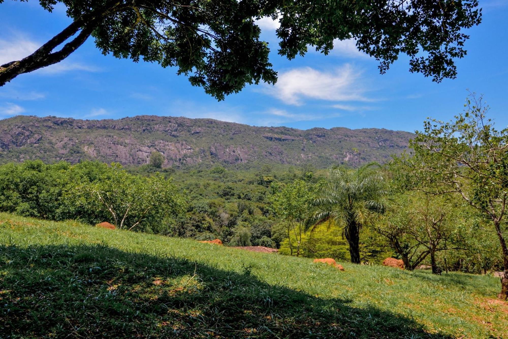 Pousada Candonga Da Serra Tiradentes Exterior foto